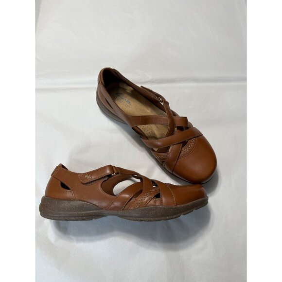 Clarks Collection Brown Leather Crisscross Flats Size 9 - Picture 7 of 10